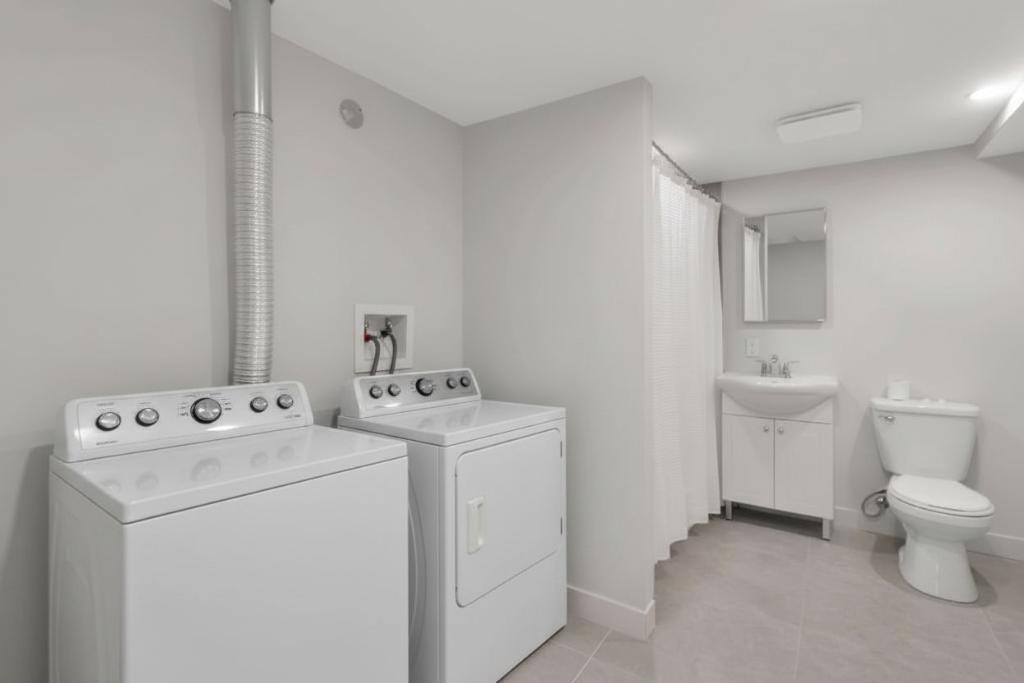 Appartement Renove dans le centre de Chateauguay | 3200249