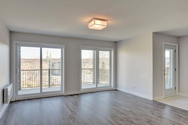 3 CH - 2 SDB - Sherbrooke - $1,820 /mo | 3200290