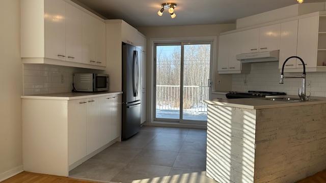 Grand Condo 4 1/2 a louer disponible maintenant | 3200302