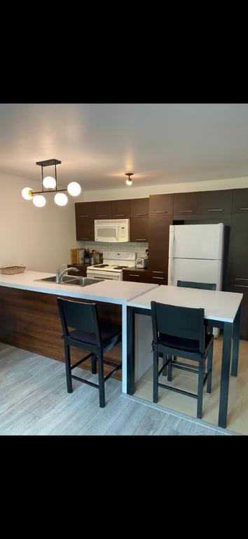 Condo à louer | 3200304