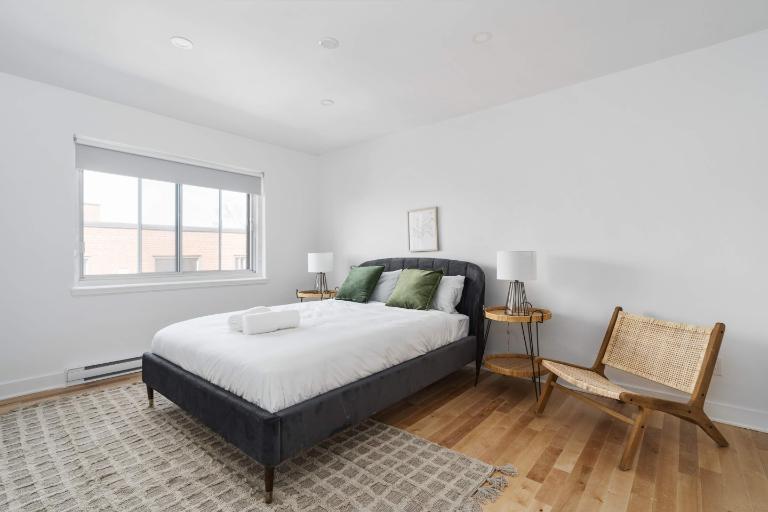 2 CH - 1 SDB - Montréal - $1,995 /mo | 3200319