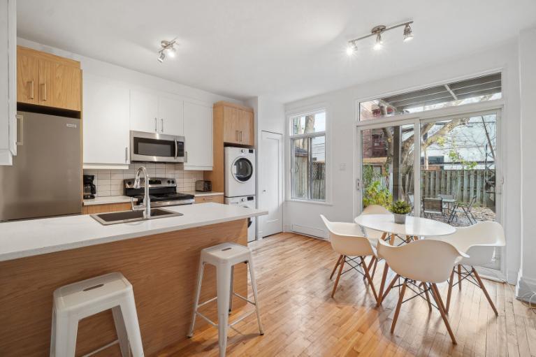 3 1/2 - Montréal (Le Plateau Mont-Royal) - 2 075 $/mois | 3200320