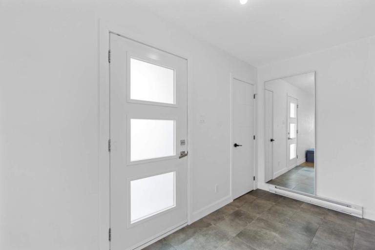 3 CH - 2 SDB - Bécancour - $2,000 /mo | 3200674