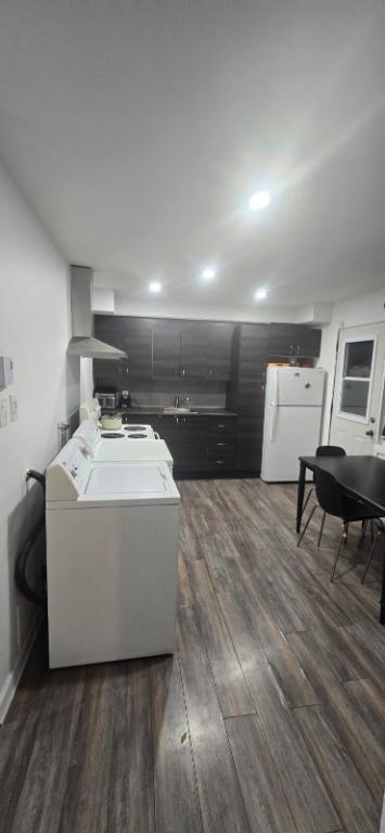 4 ½ à louer – Sainte-Marie (Centre-Sud) – Lumineux, bien situé | 3201088