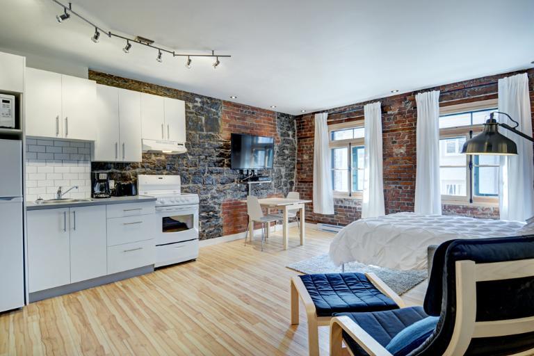 Loft entièrement meublé à louer Vieux-Québec juillet 2026 | 3201476