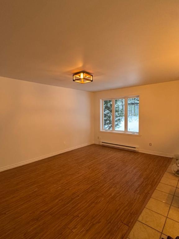 Grand 5 1/2 Pont-Rouge | 3201490