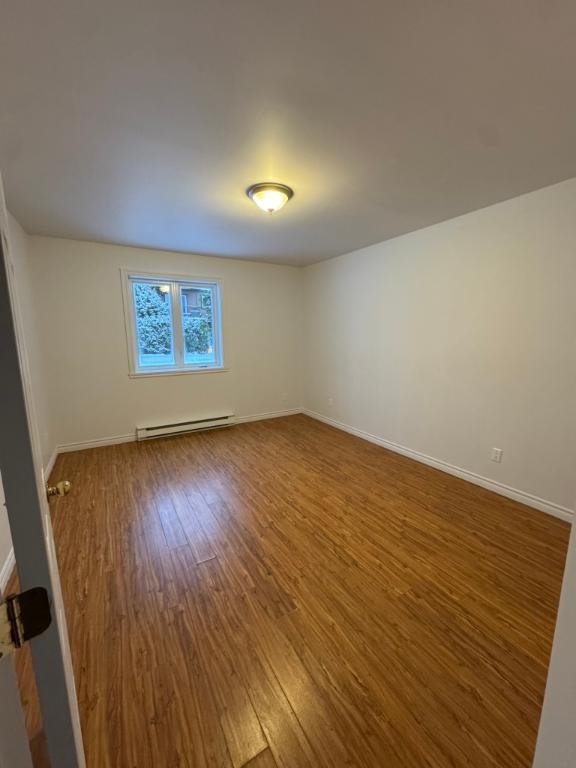 Grand 5 1/2 Pont-Rouge | 3201490