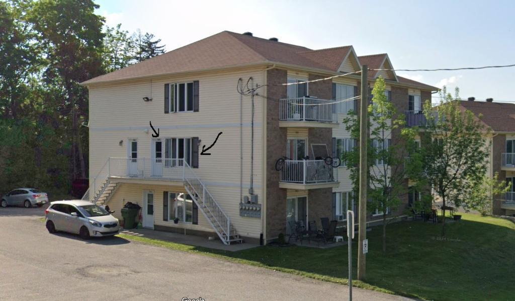 Superbe appartement 5½ de style condo Fleurimont | 3201491