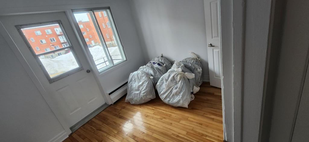 Cessation de bail - Longueuil - 5 et demi - 1er Mars | 3201549