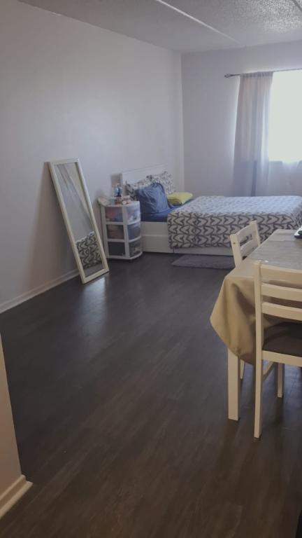 Cession De Bail Studio Côté-des-Neiges | 3201840