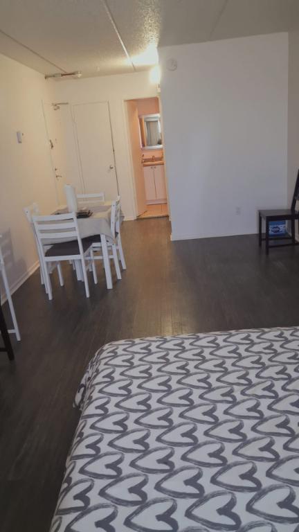 Cession De Bail Studio Côté-des-Neiges | 3201840