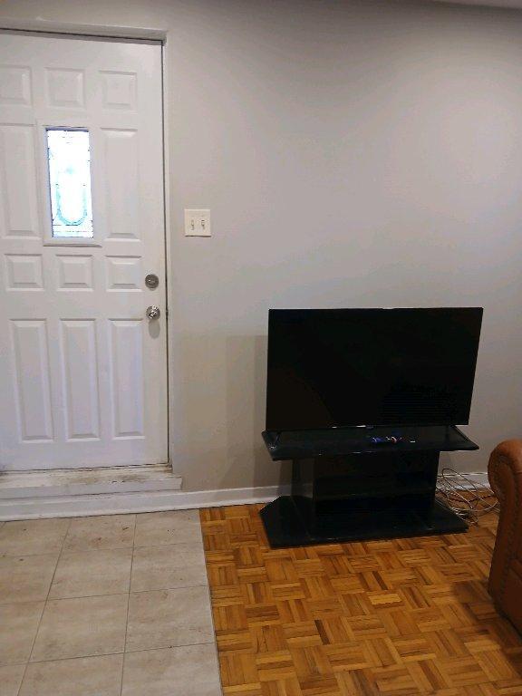 Beau 3 1/2 disponible maintenant! | 3202072