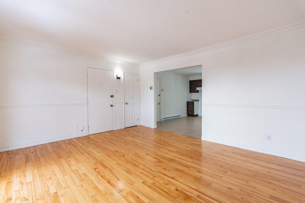 Grand 5 et 1/2 rénové. | 3202075