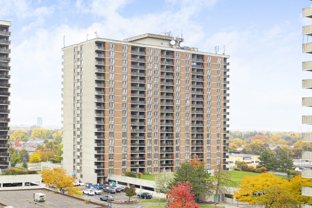 Brampton Towers | 3202134