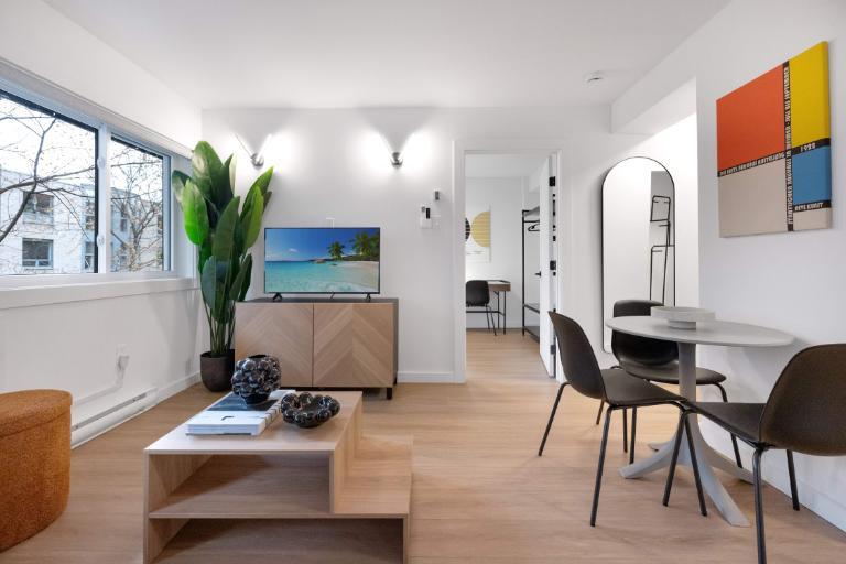 Appartement Une Chambre - Montréal Centre-Ville, Meublé | 3202182