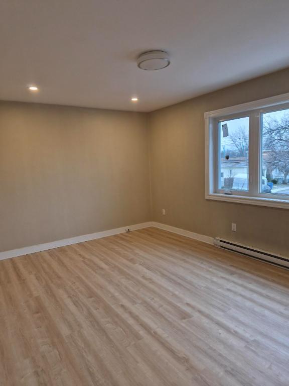 5 1/2 renové à louer, Longueuil | 3202189