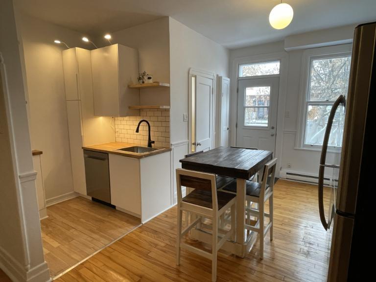 4 1/2 - Montréal (Le Plateau Mont-Royal) - 2 200 $/mois | 3202234