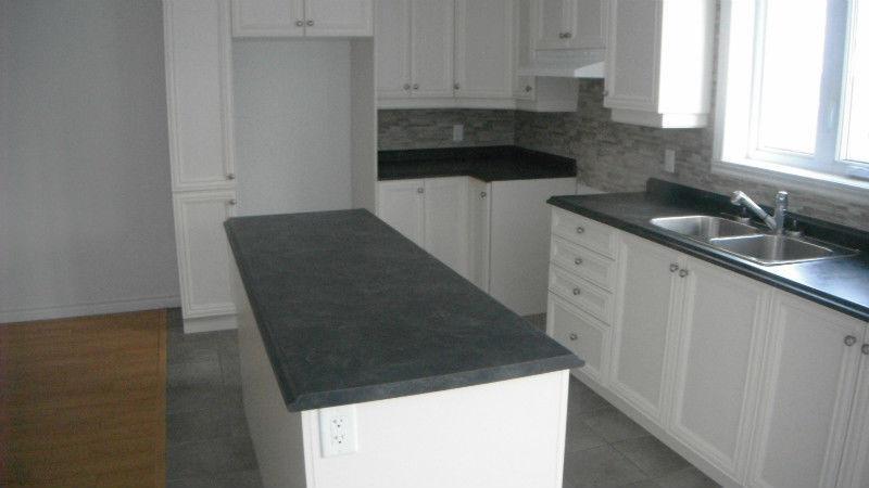 5 1/2 à loué pour avril à cookshire-eaton | 3202302