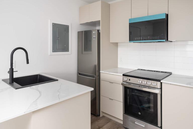 1 CH - 1 SDB - Montreal - $1,445 /mo | 3202349