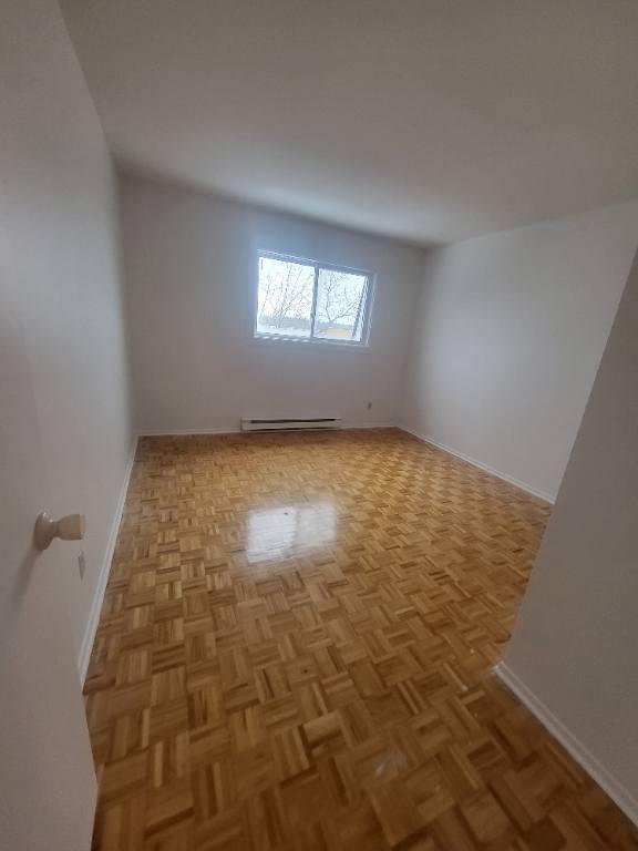 Beau Grand 4 1/2 propre à louer | 3202925