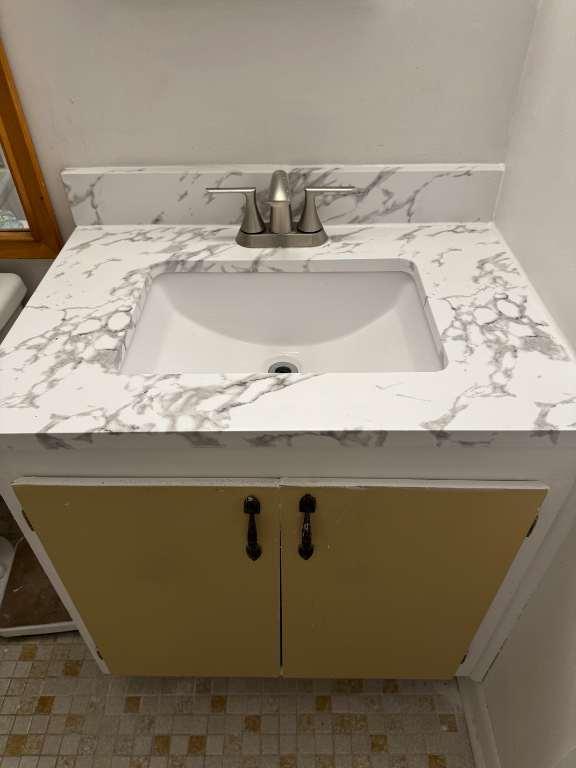 Grand appartement 4 1/2 à louer, Laval, Qc | 3202966