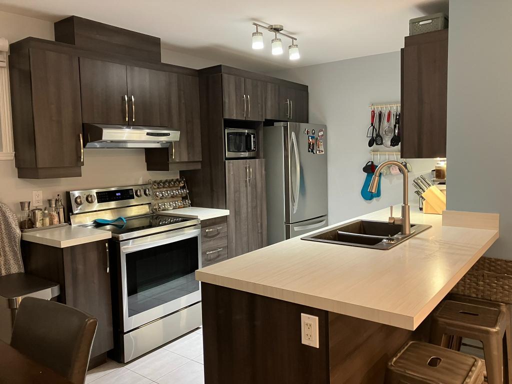 4 et demi à louer 1445$ pour mi-février à Saint-Jérôme secteur Bellefeuille | 3205147