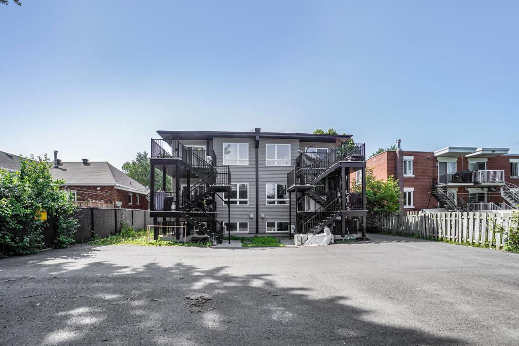 Grand 4 ½ ULTRA MODERNE Appartement haut de gamme à louer – Pointe-aux-Trembles | 3202992