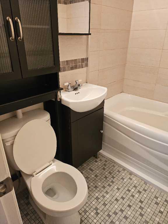 3 1/2 semi sous sol à louer | 3203803