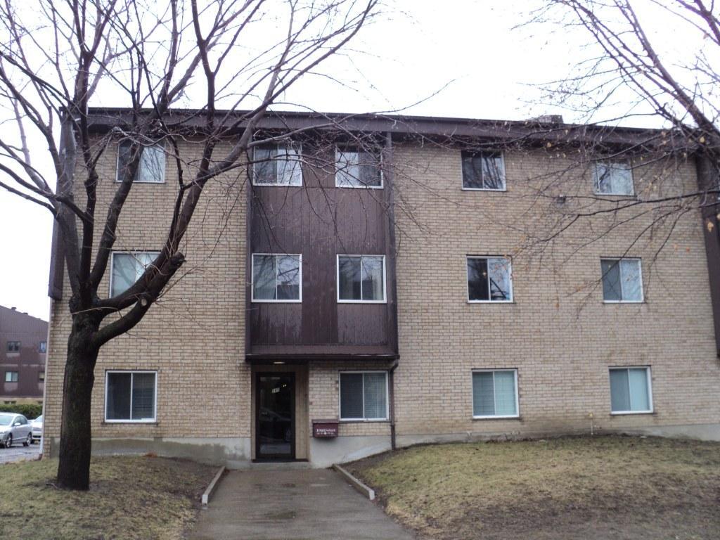 LONGUEUIL, 3 1/2 style condo a louer pres services transports | 3203822