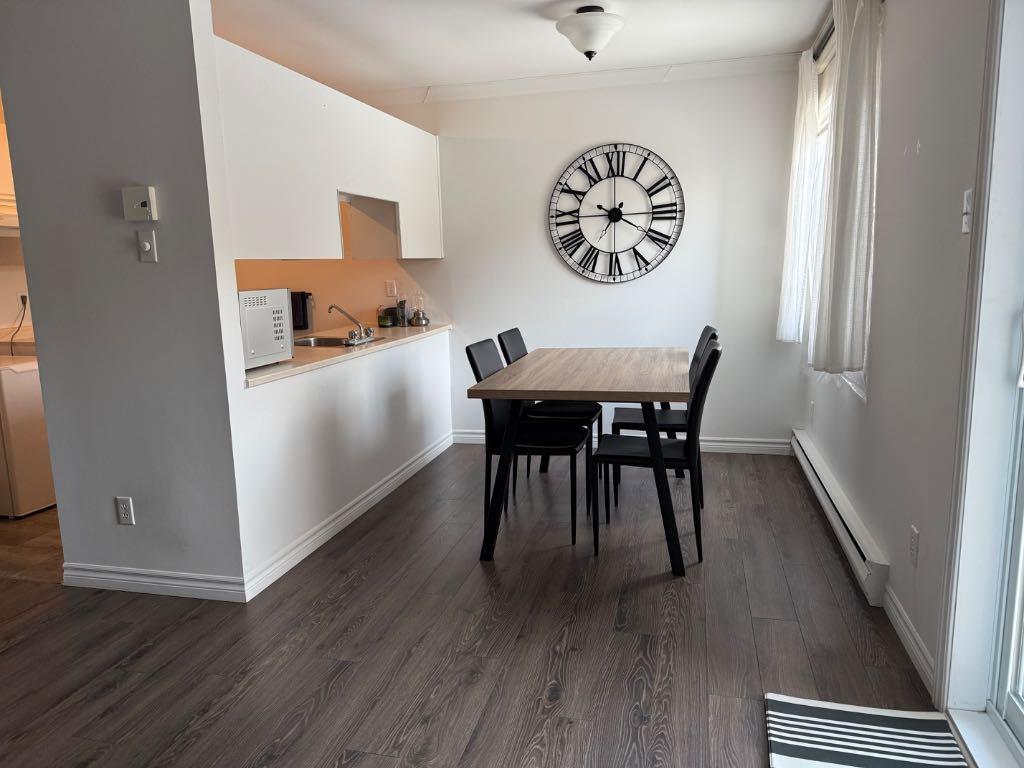 LONGUEUIL, 3 1/2 style condo a louer pres services transports | 3203822
