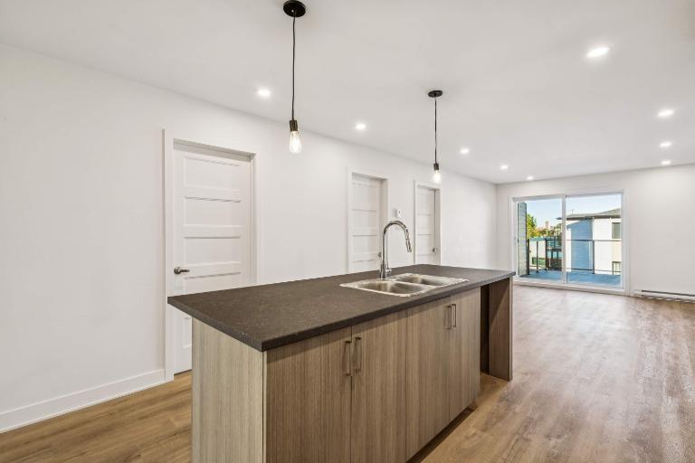 3 CH - 1 SDB - Salaberry-de-Valleyfield - $1,425 /mo | 3203864