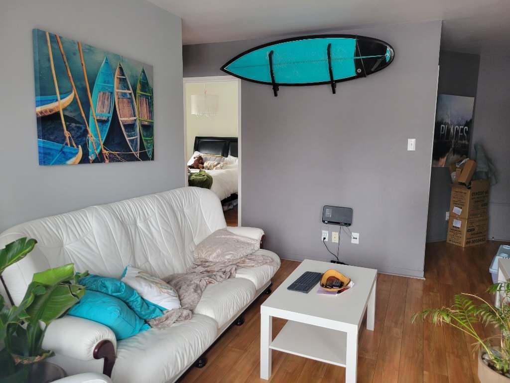 GRAND 4 1/2 - MODERNE - ENDROIT CALME - BEAU SECTEUR - A PIED STATION MÉTRO MONTMORENCY **À VOIR ** 450-664-7578 | 3203870