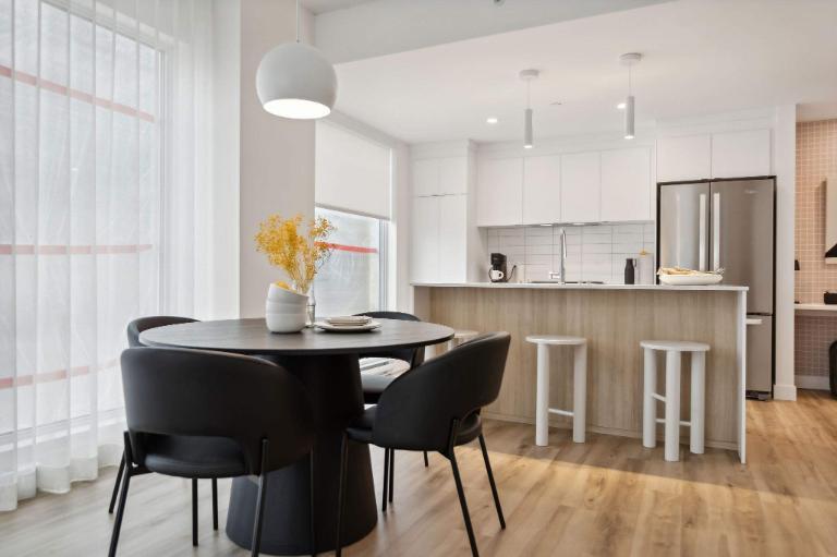 2 CH - 1 SDB - Gatineau - $2,245 /mo | 3203946