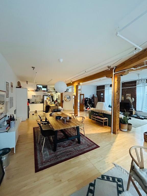 Loft Vieux-Montreal 1,200 p.c. / Loft Old-Montreal 1,200 sq.ft. | 3203948