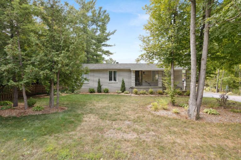 3 CH - 1 SDB - Gatineau - $2,850 /mo | 3203958