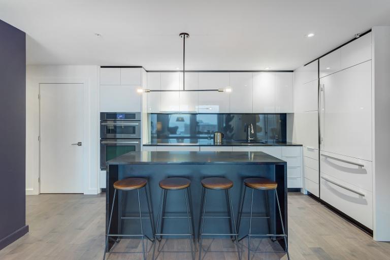 4 1/2 - Montréal (Le Vieux-Montréal) - 3 750 $/mois | 3203959