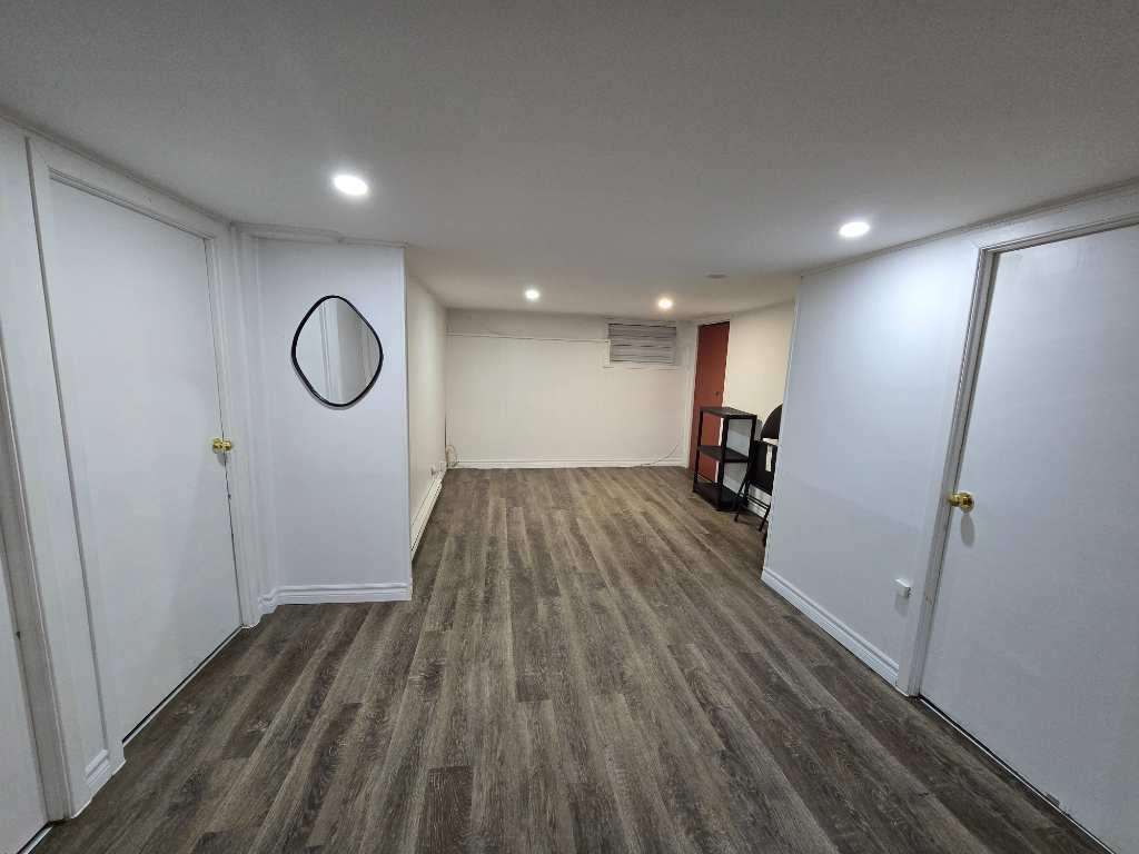 41/2 apartment in basement for rent | 3204315