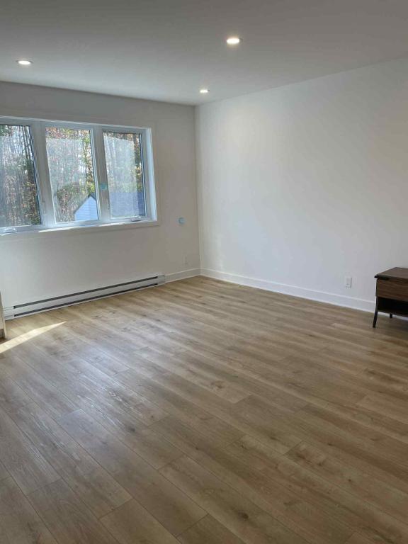 Cowansville semi-meublé 5 et 1/2 | 3204345