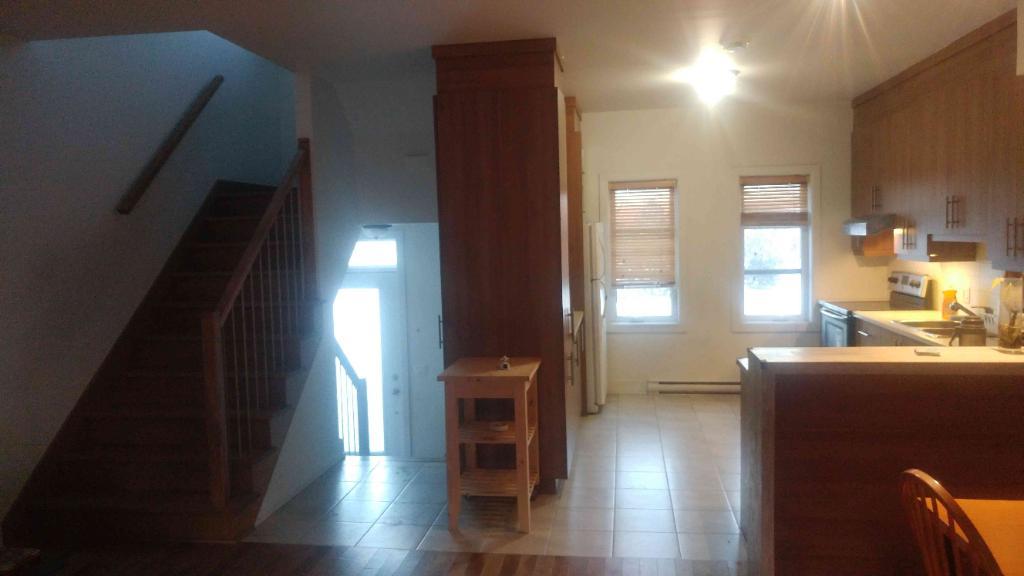 Maison de ville à louer à Greenfield Park | 3204413