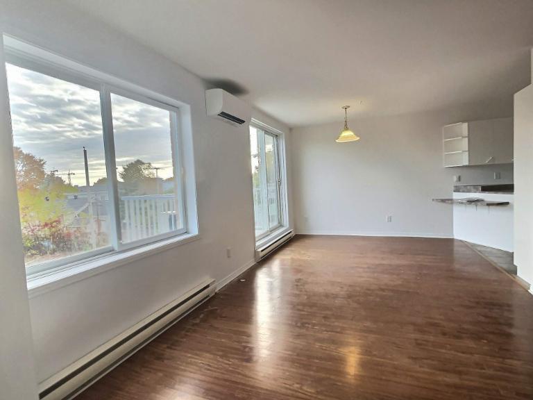 2 CH - 1 SDB - Charlemagne - $1,550 /mo | 3204743