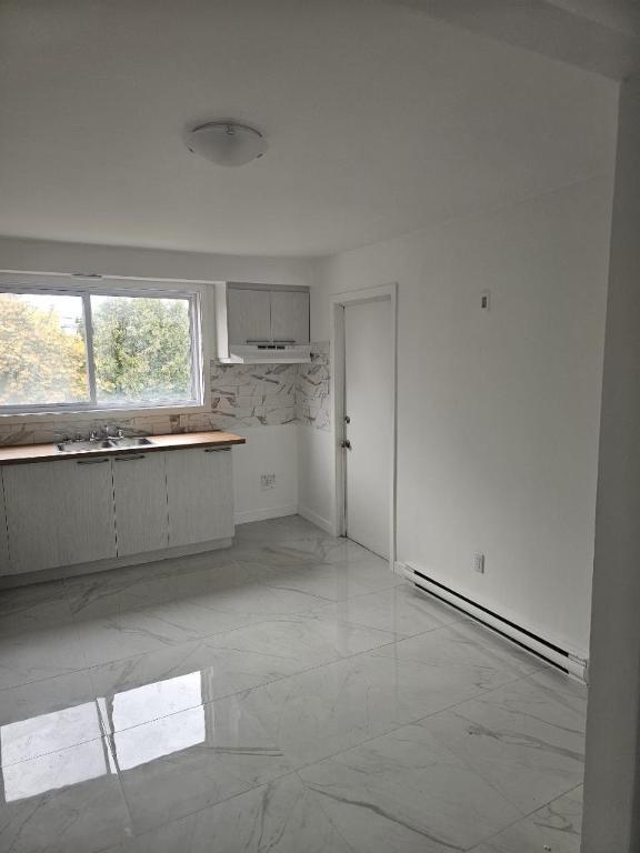 5 1/2 - Longueuil - 1 750 $/mois | 3204762