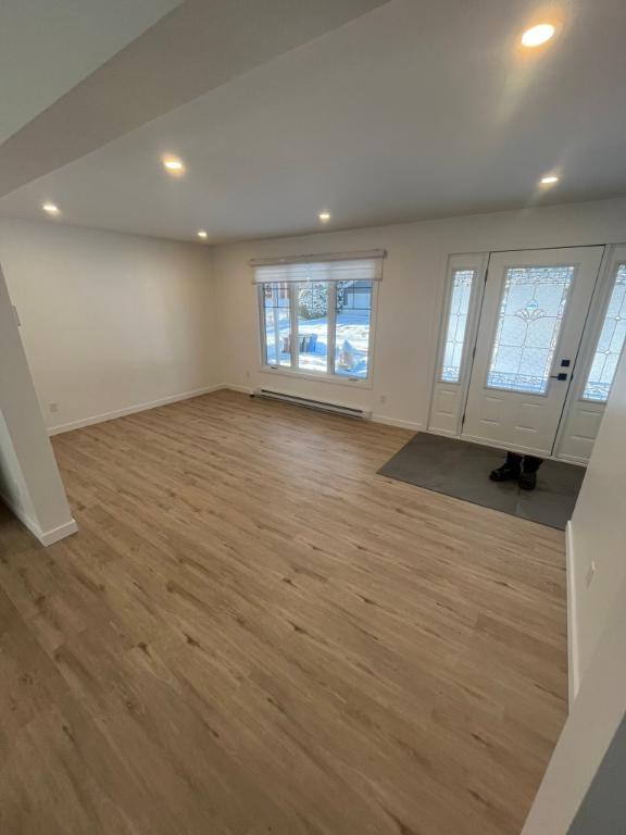 MAISON À LOUER GRAND 5 1/2 3 chambres 1 salle de bain | 3205198