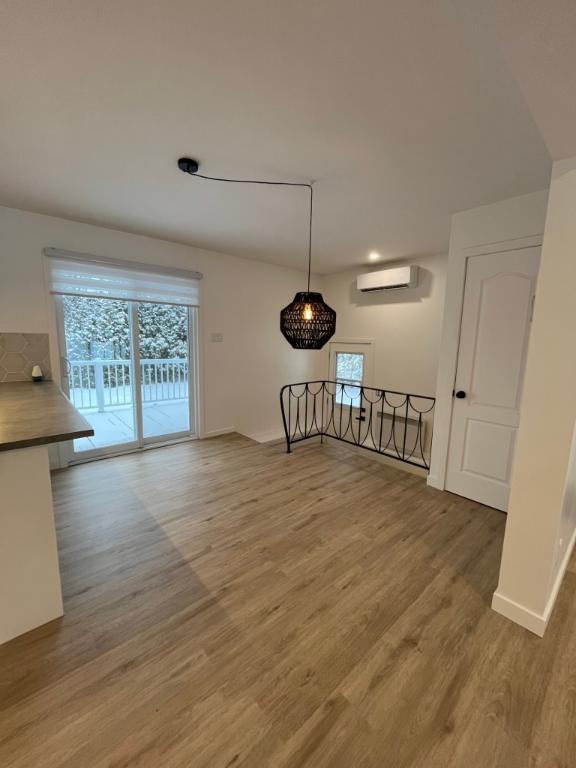 MAISON À LOUER GRAND 5 1/2 3 chambres 1 salle de bain | 3205198