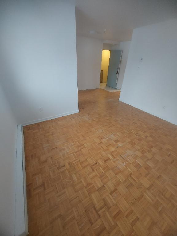 Laval , 3 1/2 , Laval des rapides métro Concorde | 3205535