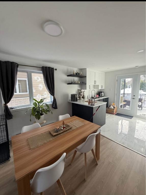 Condo 3 1/2 | 3205556