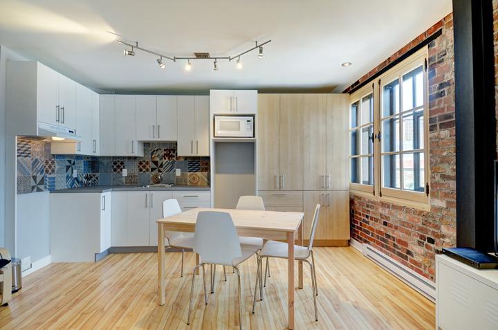Loft entièrement meublé à louer Vieux-Québec juillet 2026 | 3205569