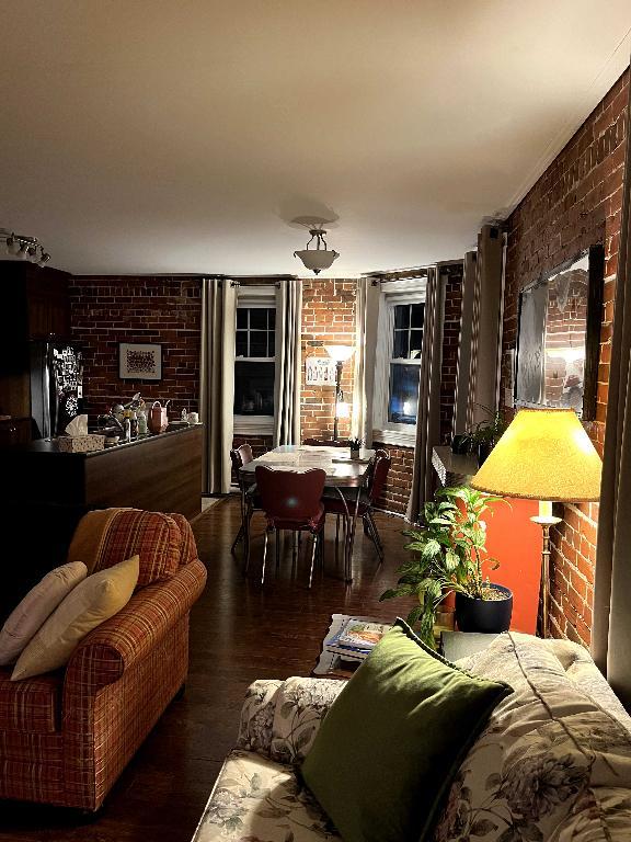 4 et demi- Appartement/loft au Centre-Ville de Valleyfield | 3205680