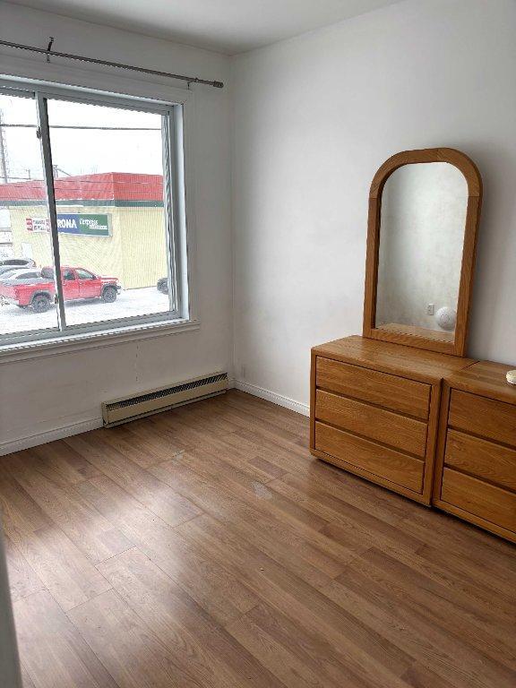 2 1/2 chauffé éclairé semi-meublé wifi à L'Islet | 3206022