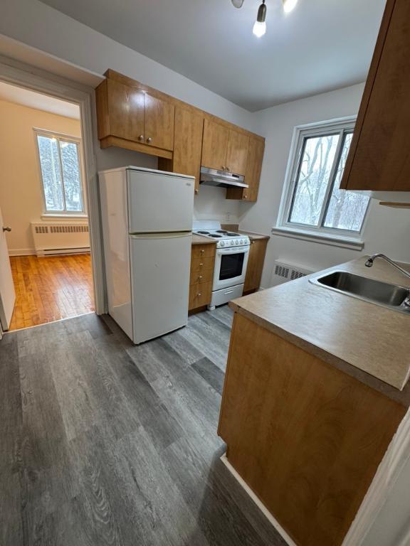 4 1/2 À LOUER, CÔTE DES NEIGES, 1500$, 1er février | 3206072