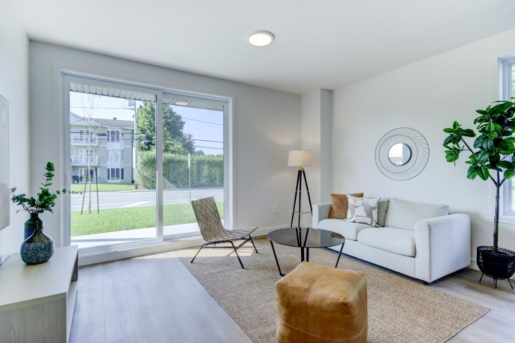 3 1/2 au rez-de-chaussée disponible maintenant | 3206091
